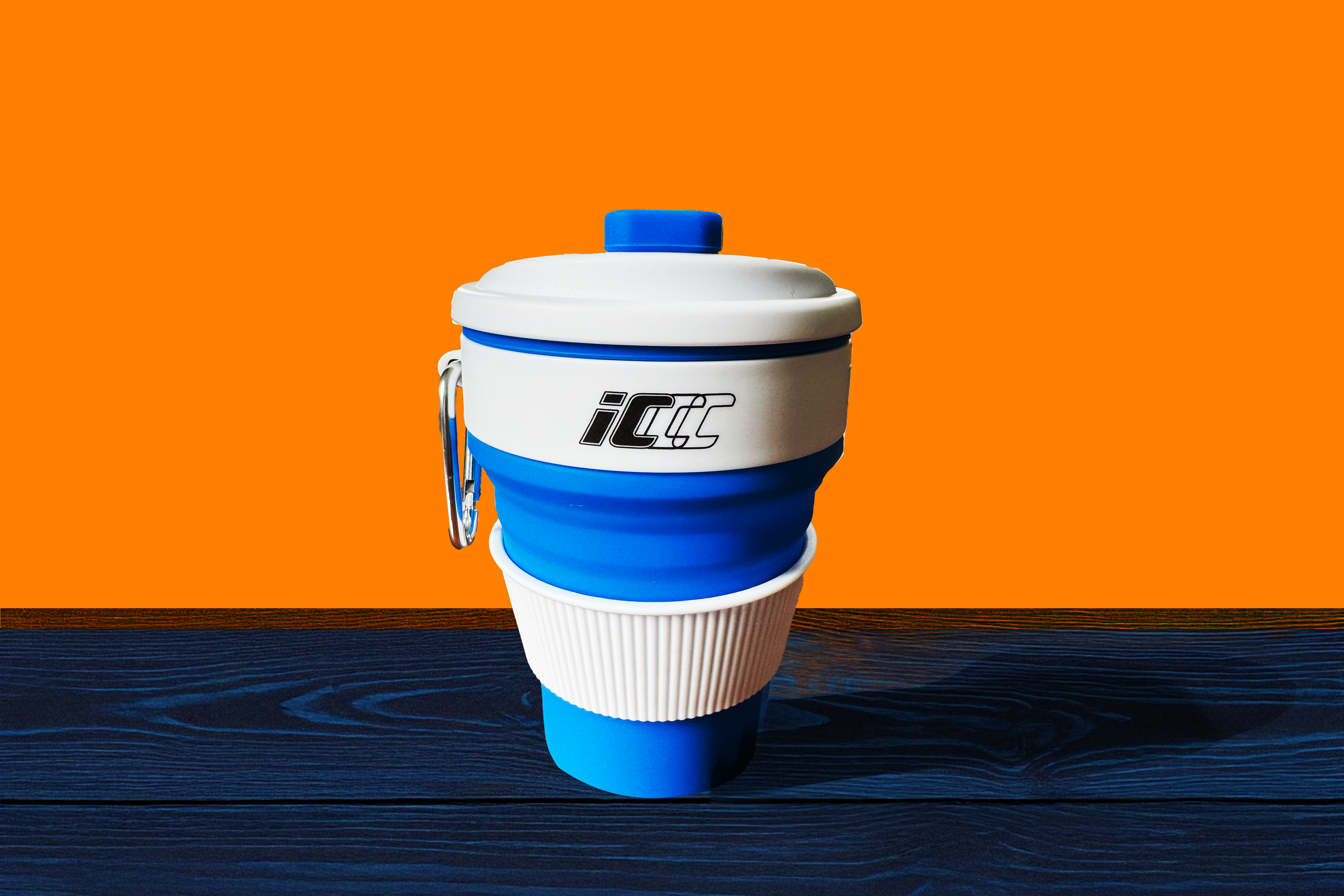 Składany kubek turystyczny